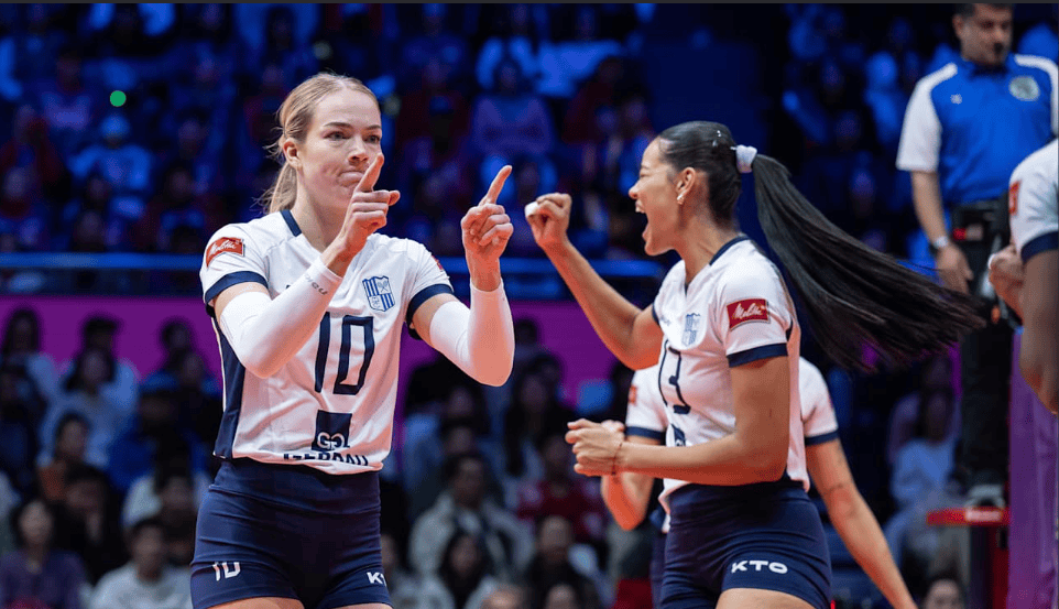 斯洛伐克女子足球队全力争胜 斯洛伐克女子足球队全力争胜