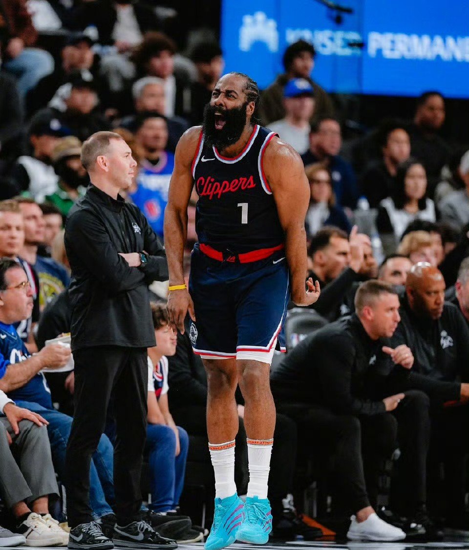 尼克斯碾压鹈鹕,塔图姆扛起全队 尼克斯碾压鹈鹕,塔图姆扛起全队