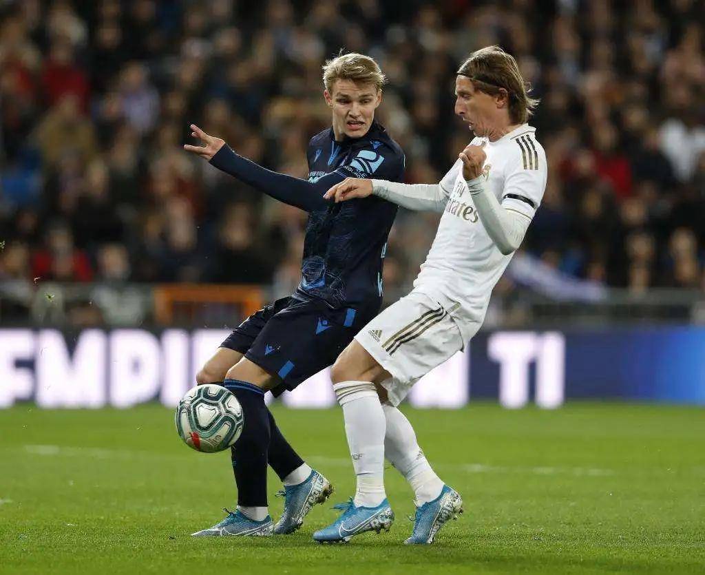 四川长虹队迎来好消息,球员回归训练 四川长虹队迎来好消息,球员回归训练